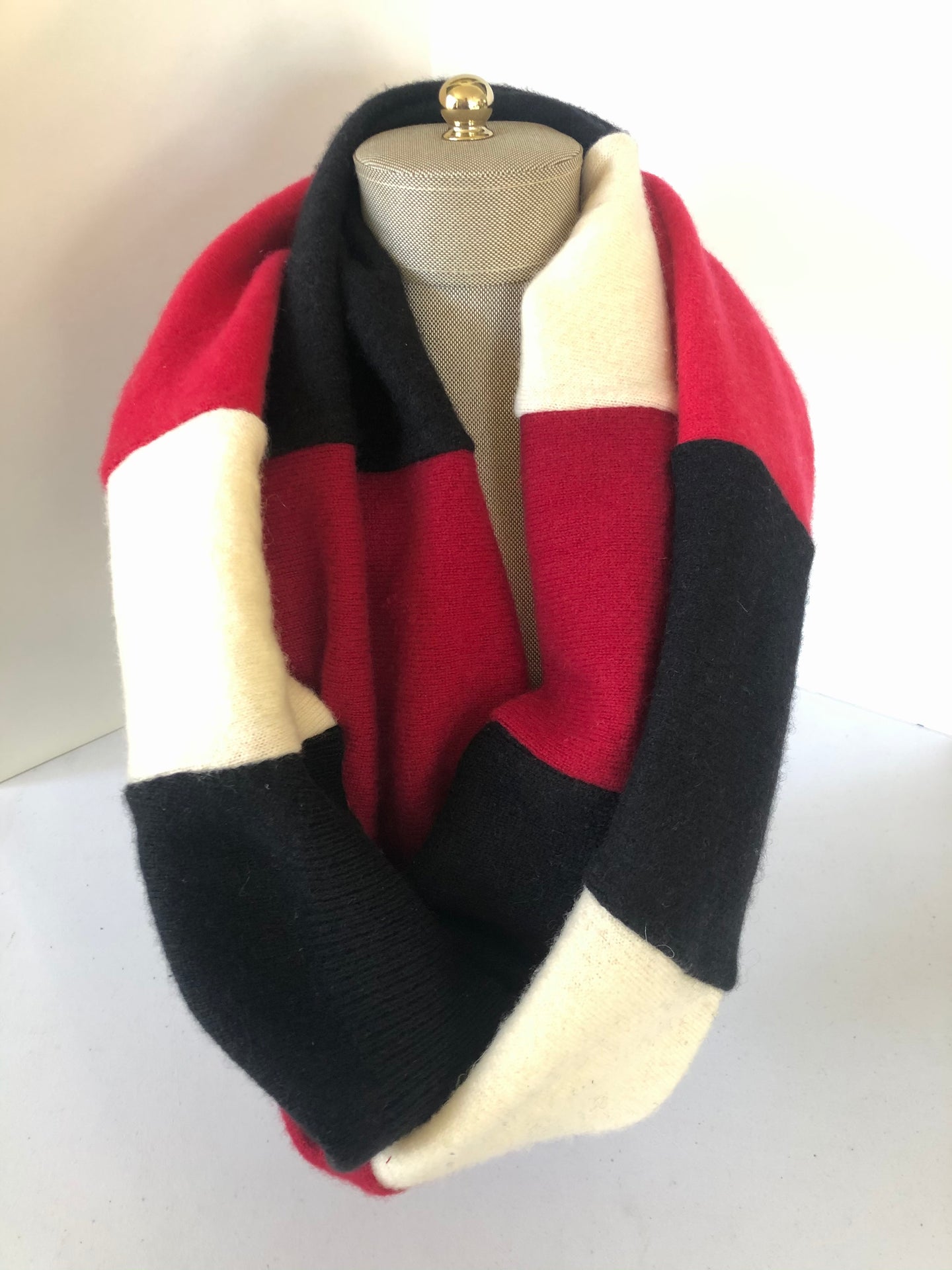 Black/Cream/Red Infinity Cashmere Scarf